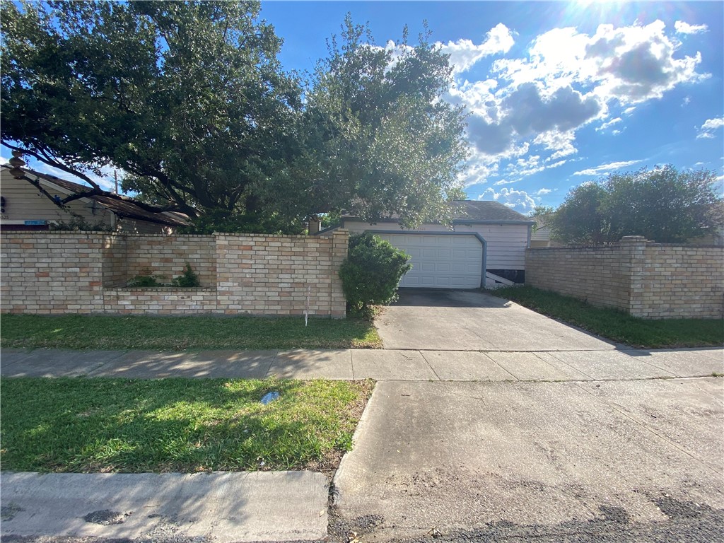 4521 Sunlight Dr