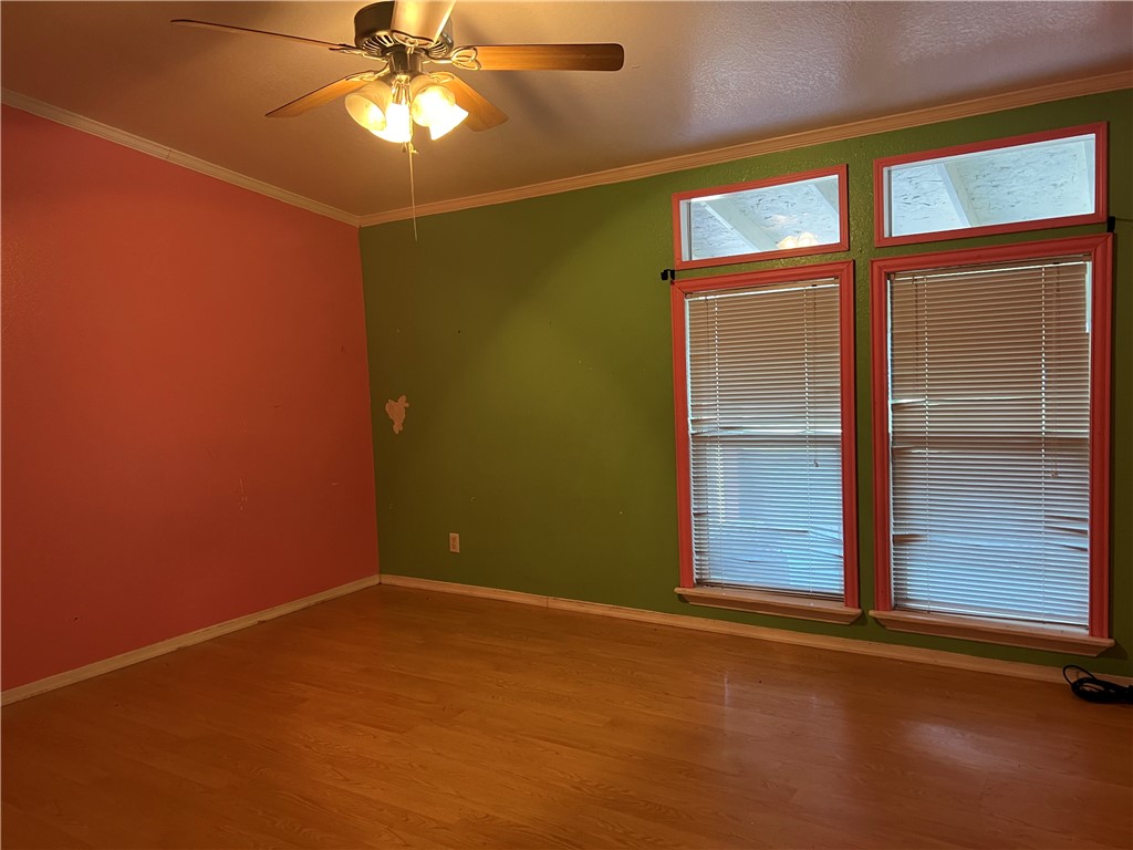 2311 Holden Road Property Photo 8