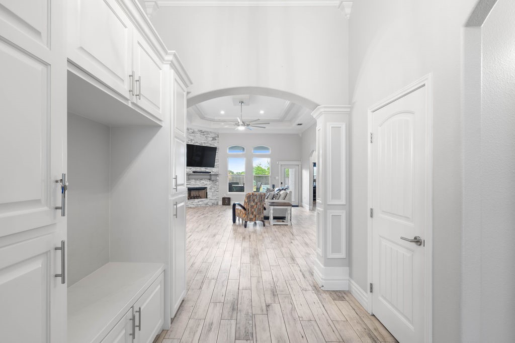 3726 Amanda Property Photo 5