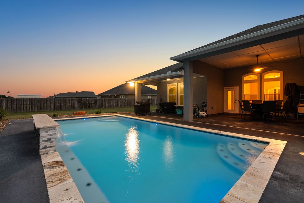 3726 Amanda Property Photo 35