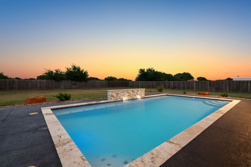 3726 Amanda Property Photo 36