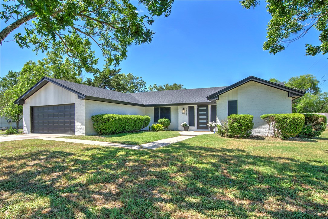 12129 Up River Property Photo 1