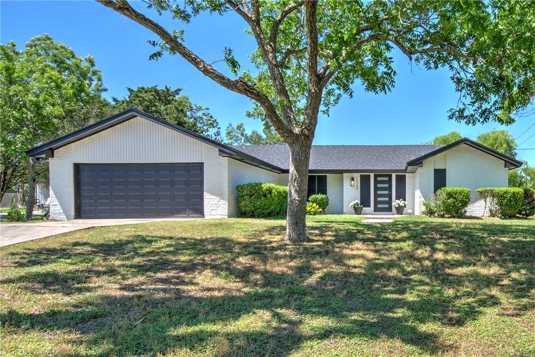 12129 Up River Property Photo 2