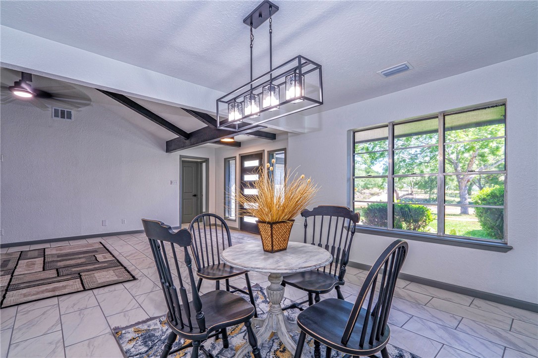 12129 Up River Property Photo 9