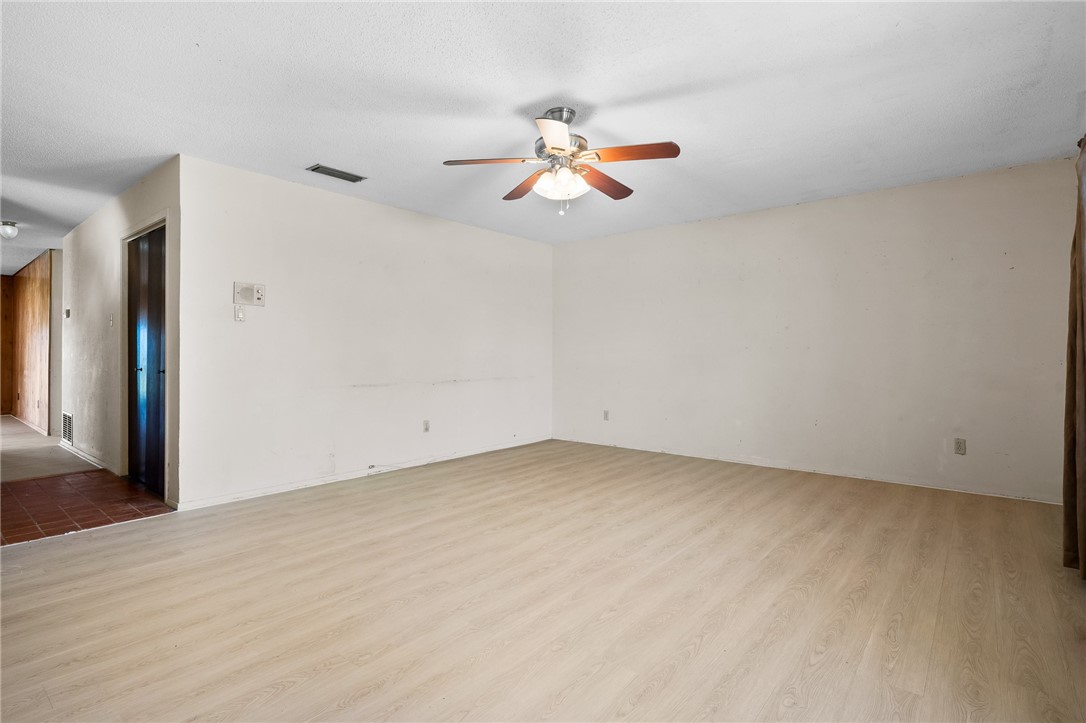 3265 W Susan Property Photo 6