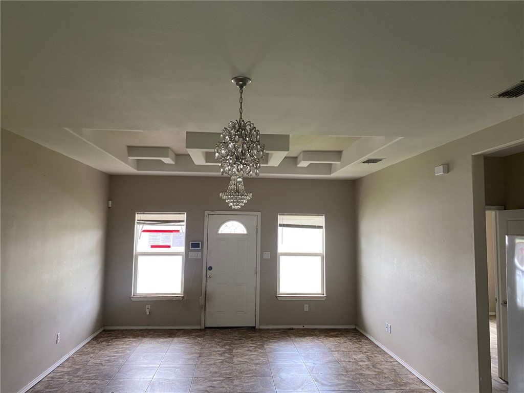 1622 S Reynolds St Property Photo 3