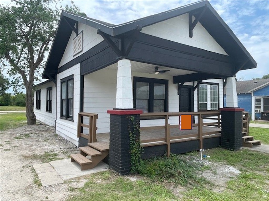 415 W King Ave Property Photo