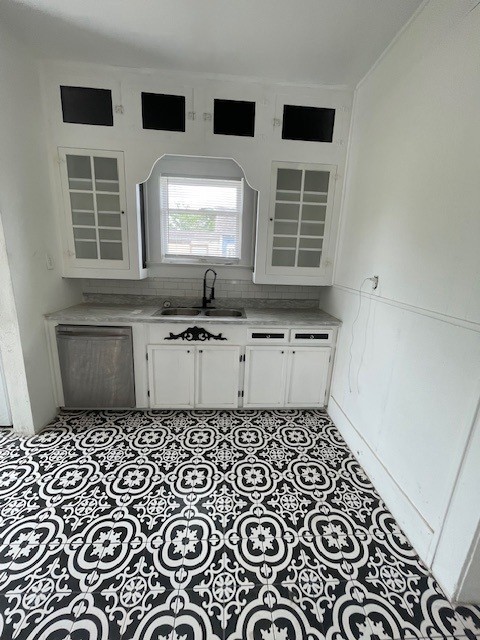 415 W King Ave Property Photo 11