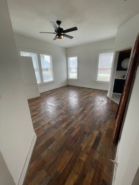 415 W King Ave Property Photo 14