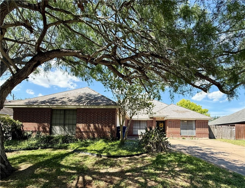 4526 Megal Dr Property Photo 1