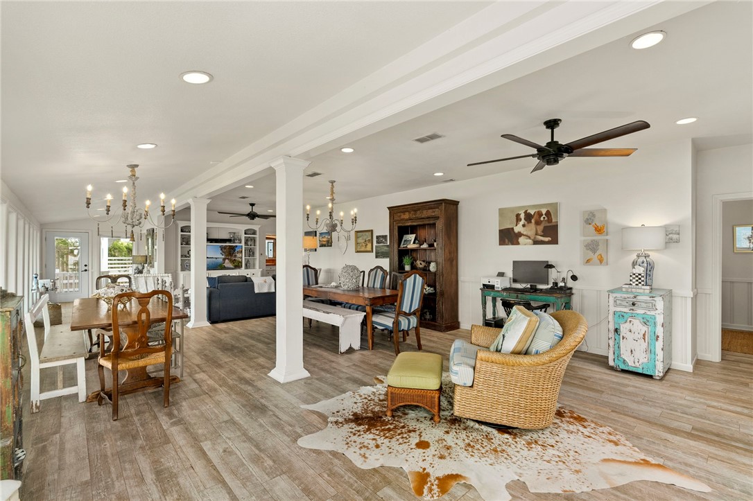 620 Egery Island Property Photo 7