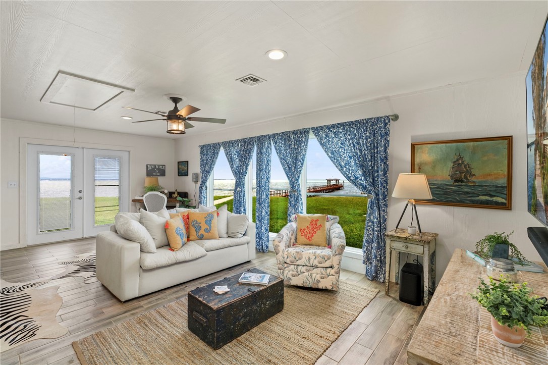 620 Egery Island Property Photo 27
