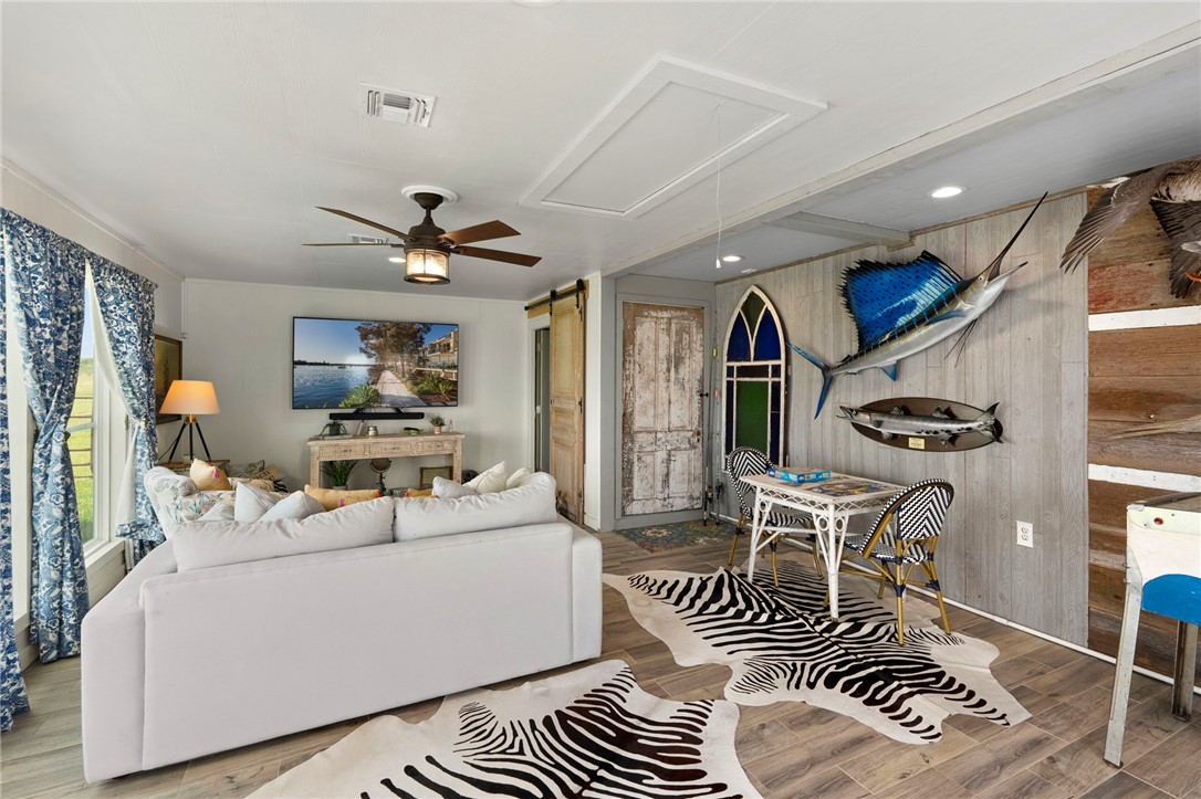 620 Egery Island Property Photo 28