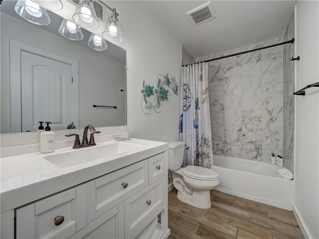 111 Redfish Property Photo 28