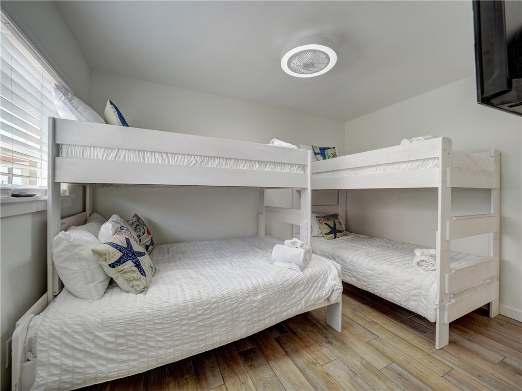 111 Redfish Property Photo 31