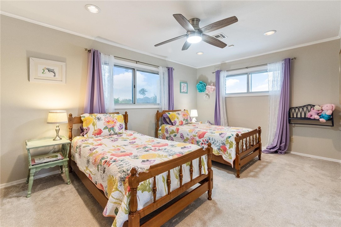 8018 Saint Laurent Property Photo 26