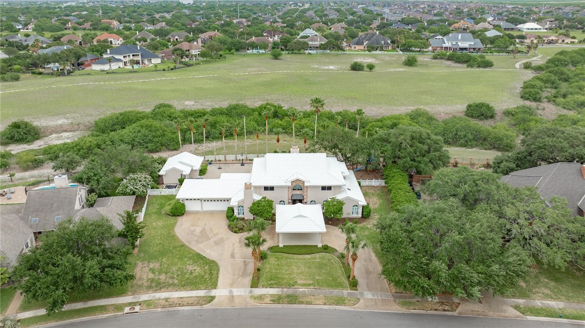 8018 Saint Laurent Property Photo 37