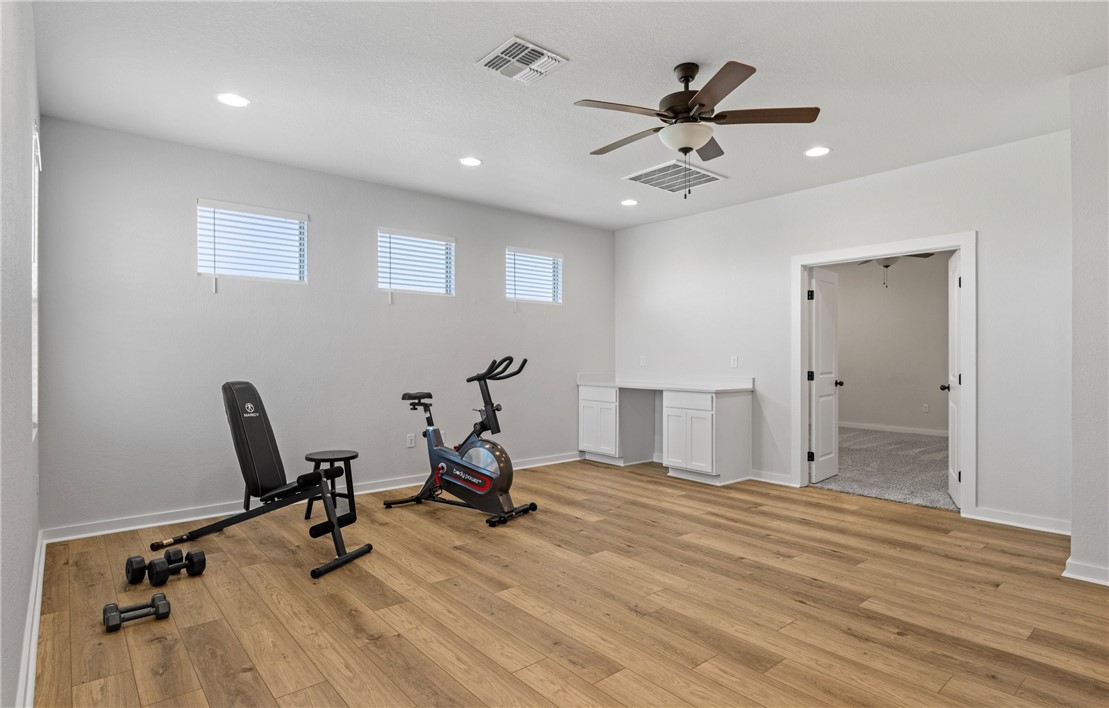 2601 Las Estrellas St Property Photo 15