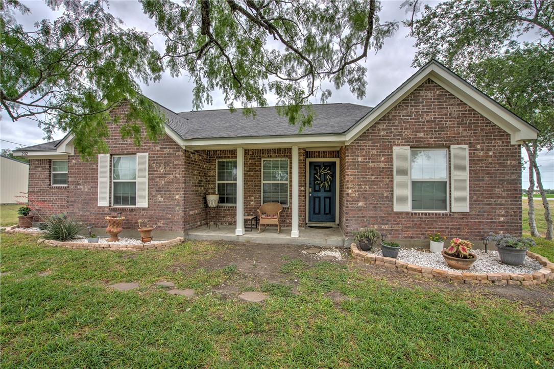 202 Voekel Ave Property Photo