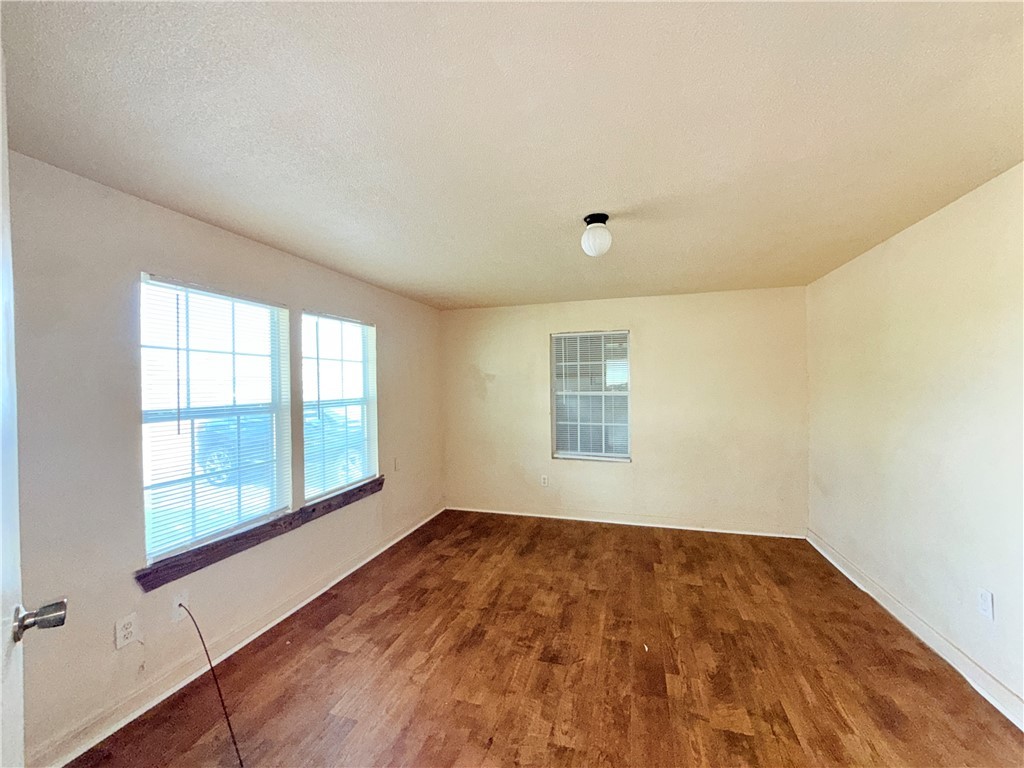 131 Algodon St Property Photo 7