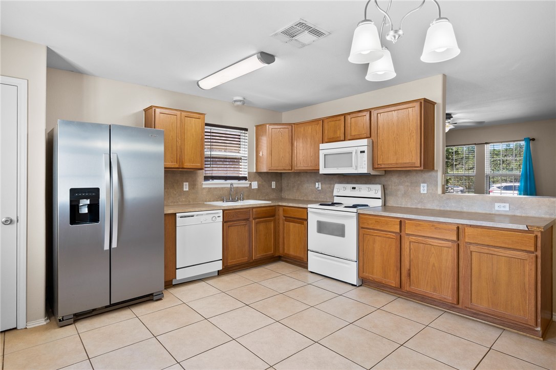 1522 W Nelson Ave Property Photo 5