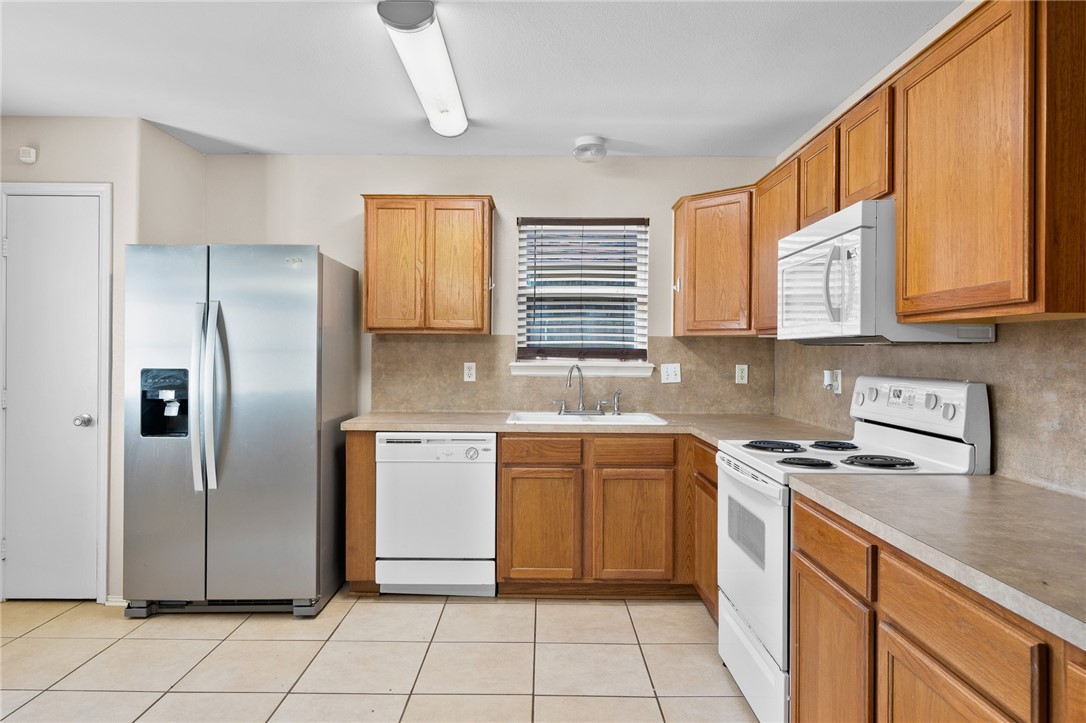 1522 W Nelson Ave Property Photo 10