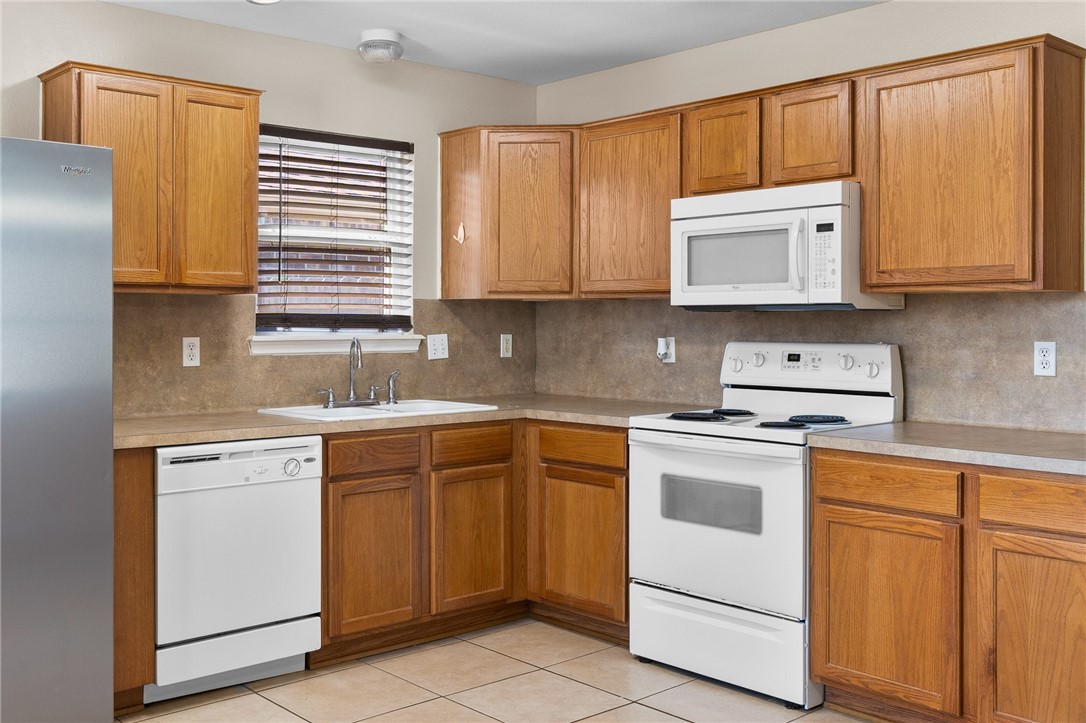 1522 W Nelson Ave Property Photo 11