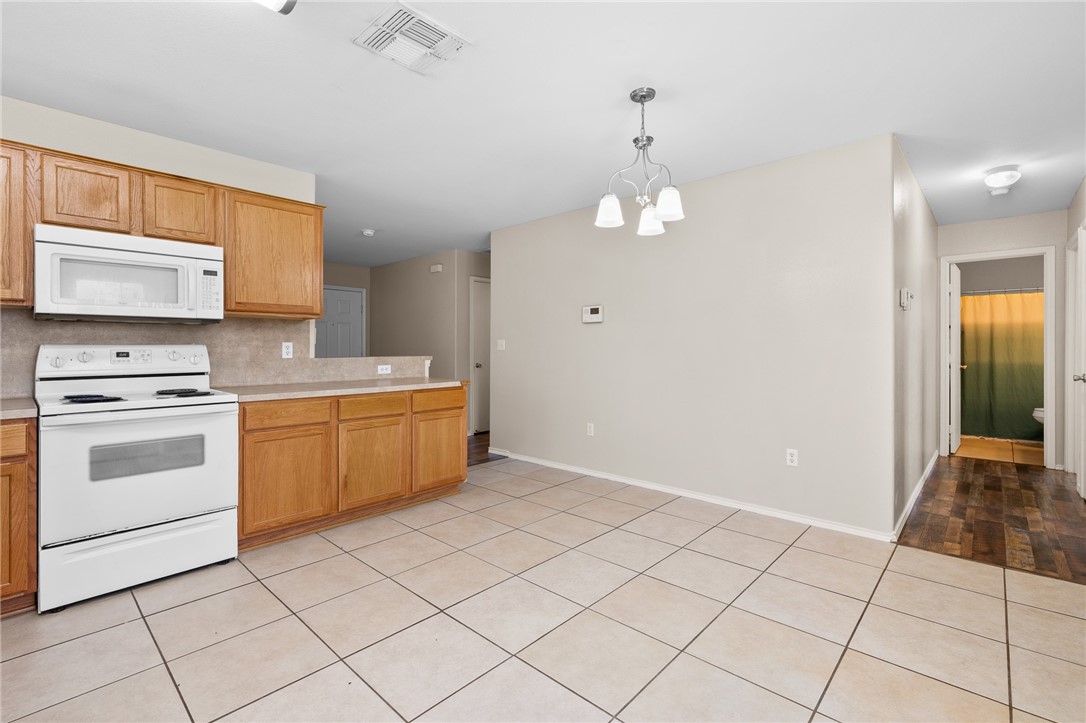 1522 W Nelson Ave Property Photo 12