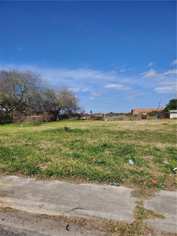 2912 Marguerite St Property Photo 1