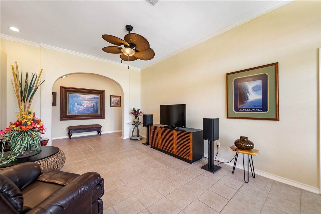 6217 Garden Ct Property Photo 6
