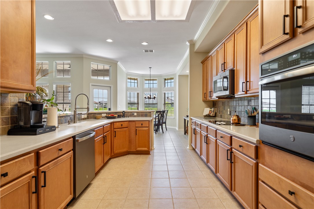 6217 Garden Ct Property Photo 14