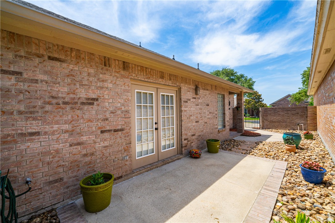 6217 Garden Ct Property Photo 27