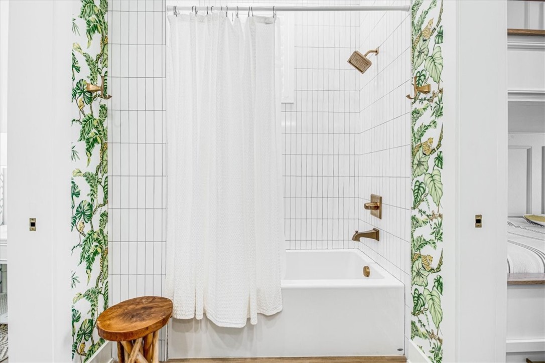 206 Lakeshore St Property Photo 19