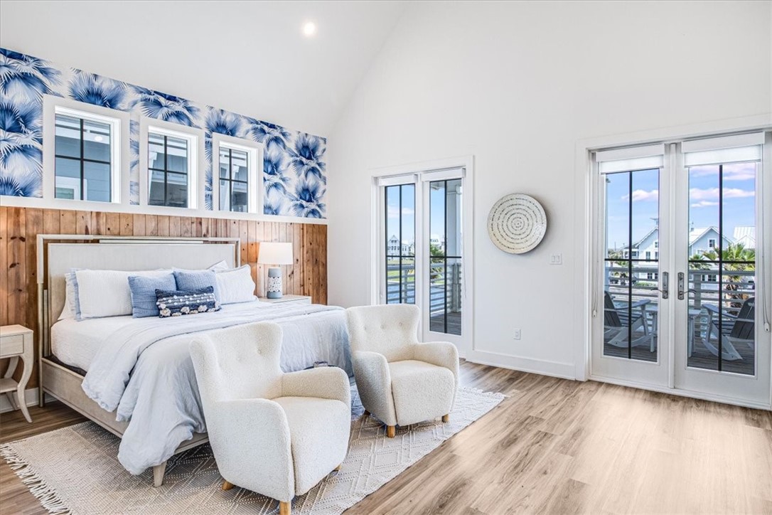 206 Lakeshore St Property Photo 26