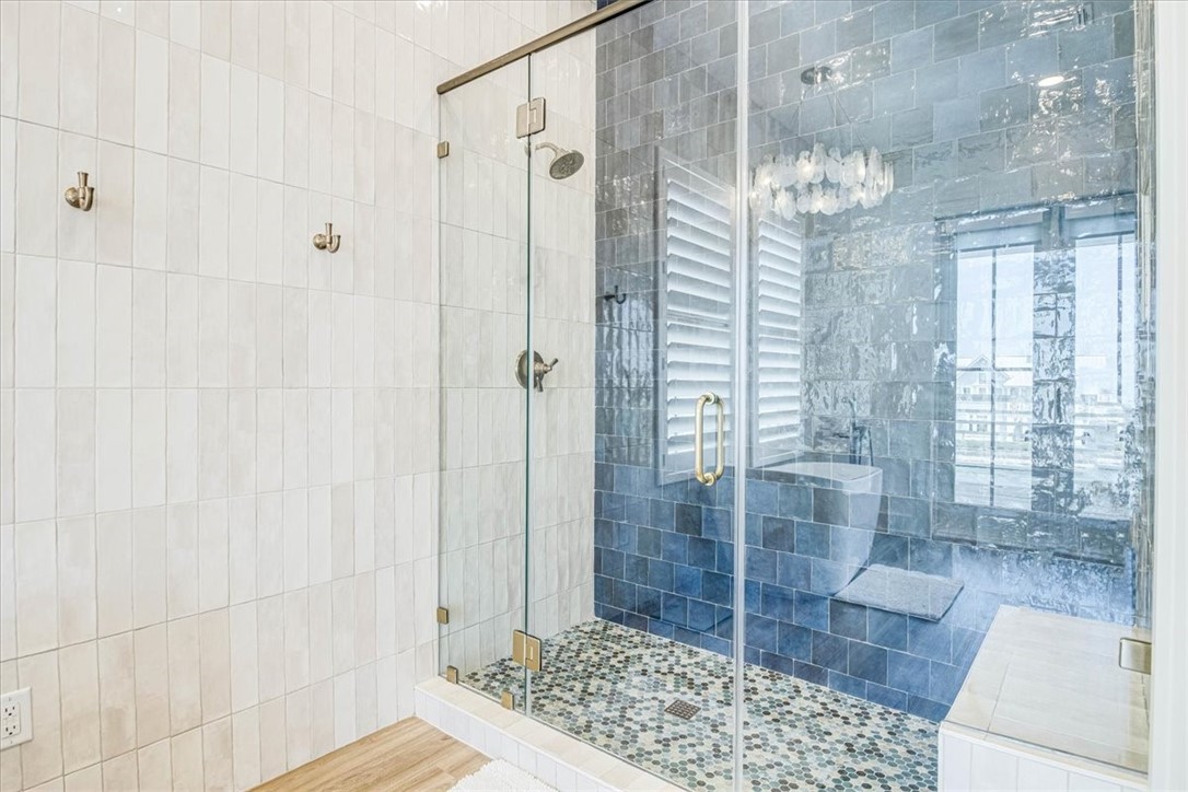 206 Lakeshore St Property Photo 30