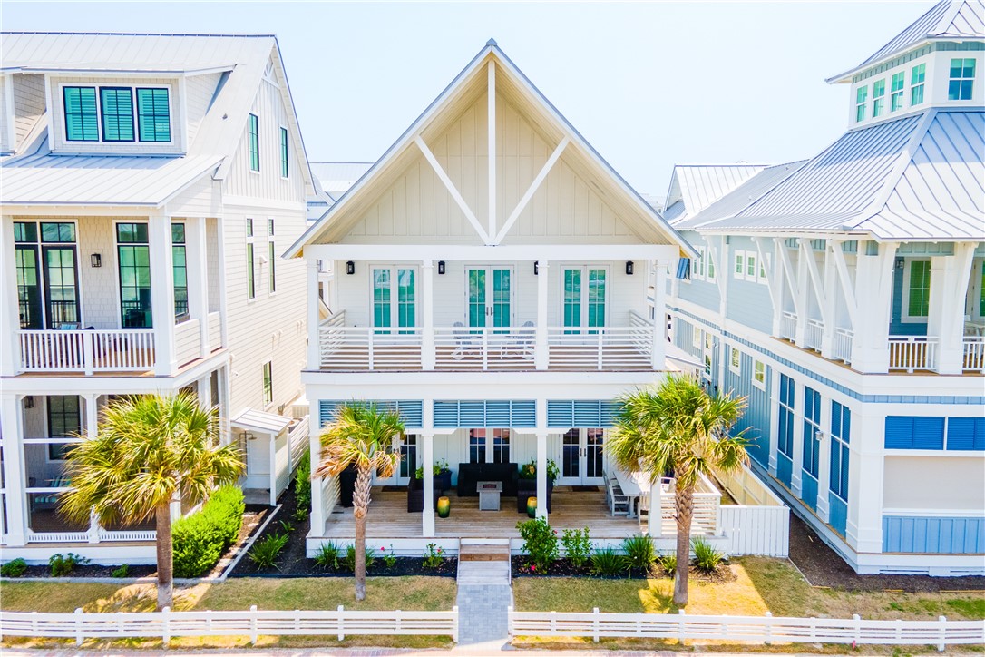 206 Lakeshore St Property Photo 34