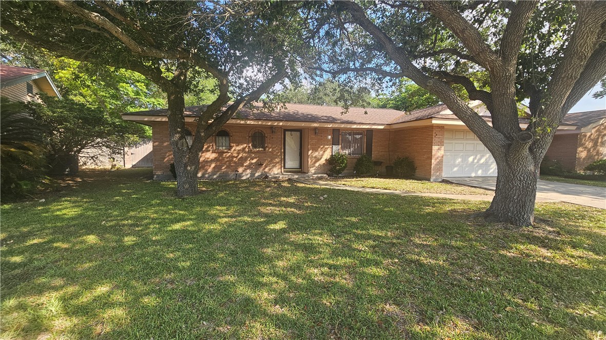 140 Catalina Property Photo