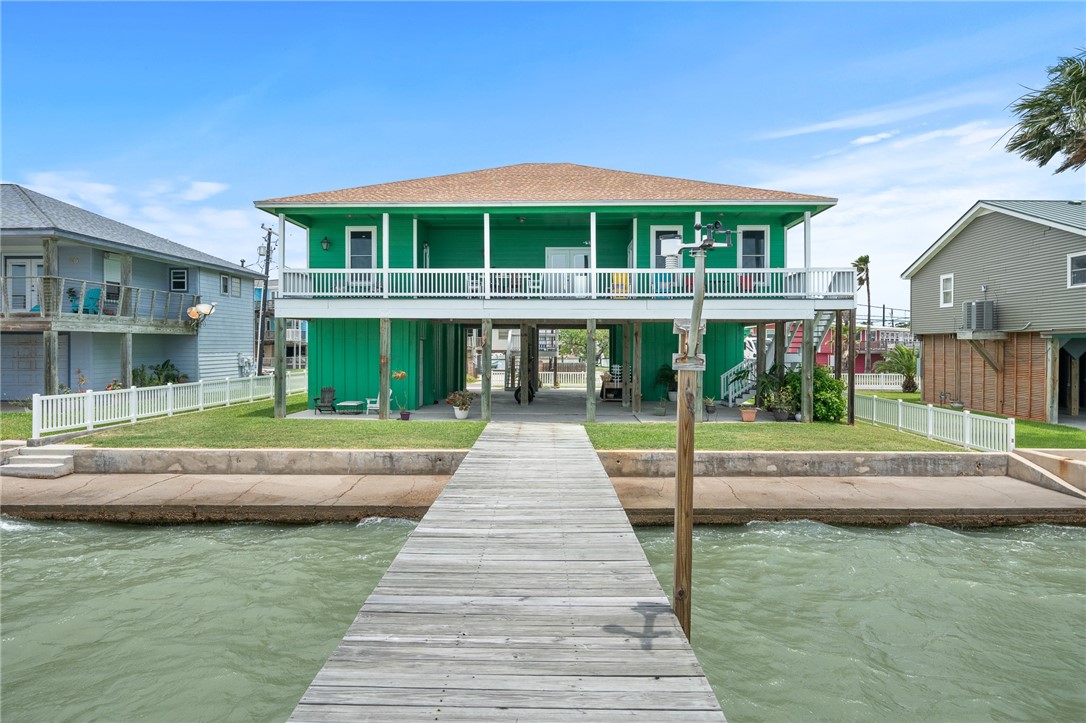 108 Bayshore Dr Property Photo 4