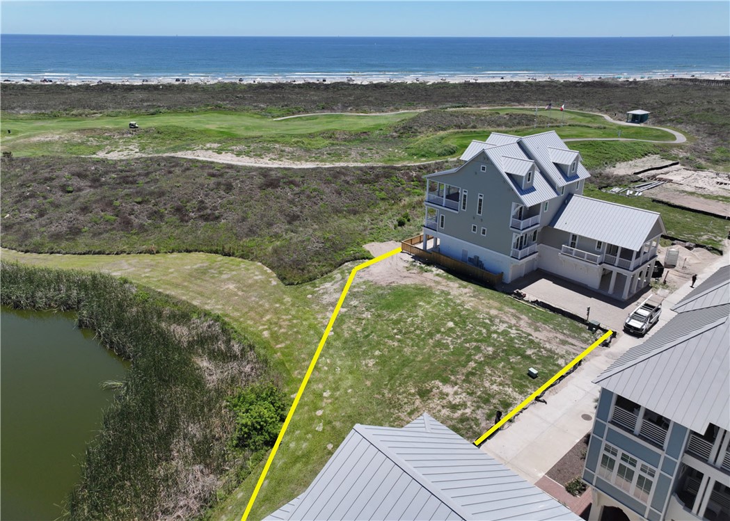 168 Shoregrass Loop Property Photo 1