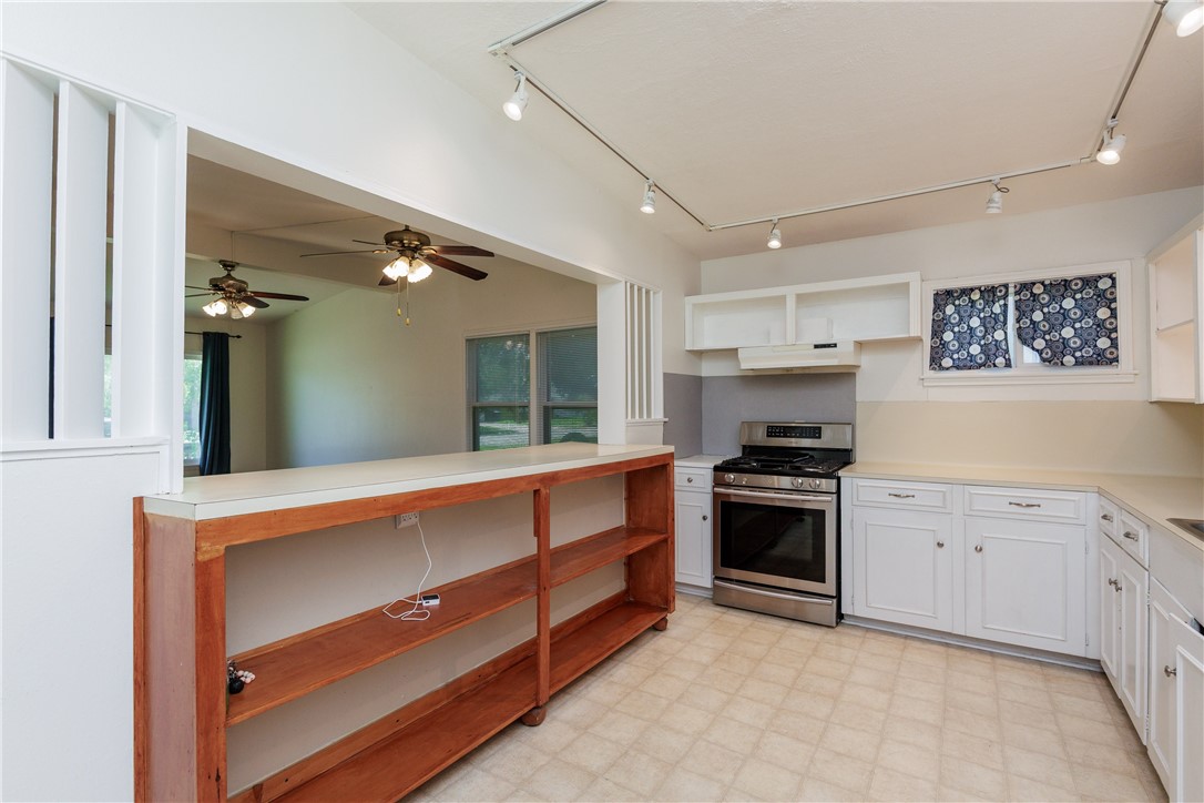 5938 Lucille Dr Property Photo 15