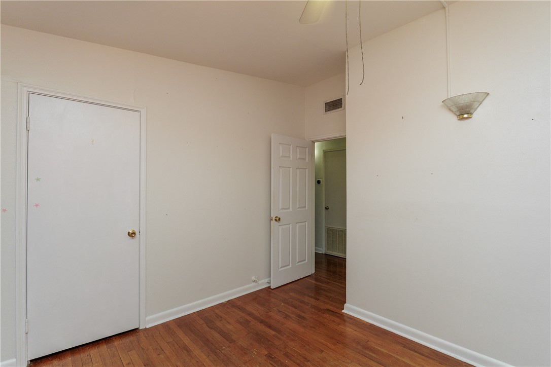 5938 Lucille Dr Property Photo 25