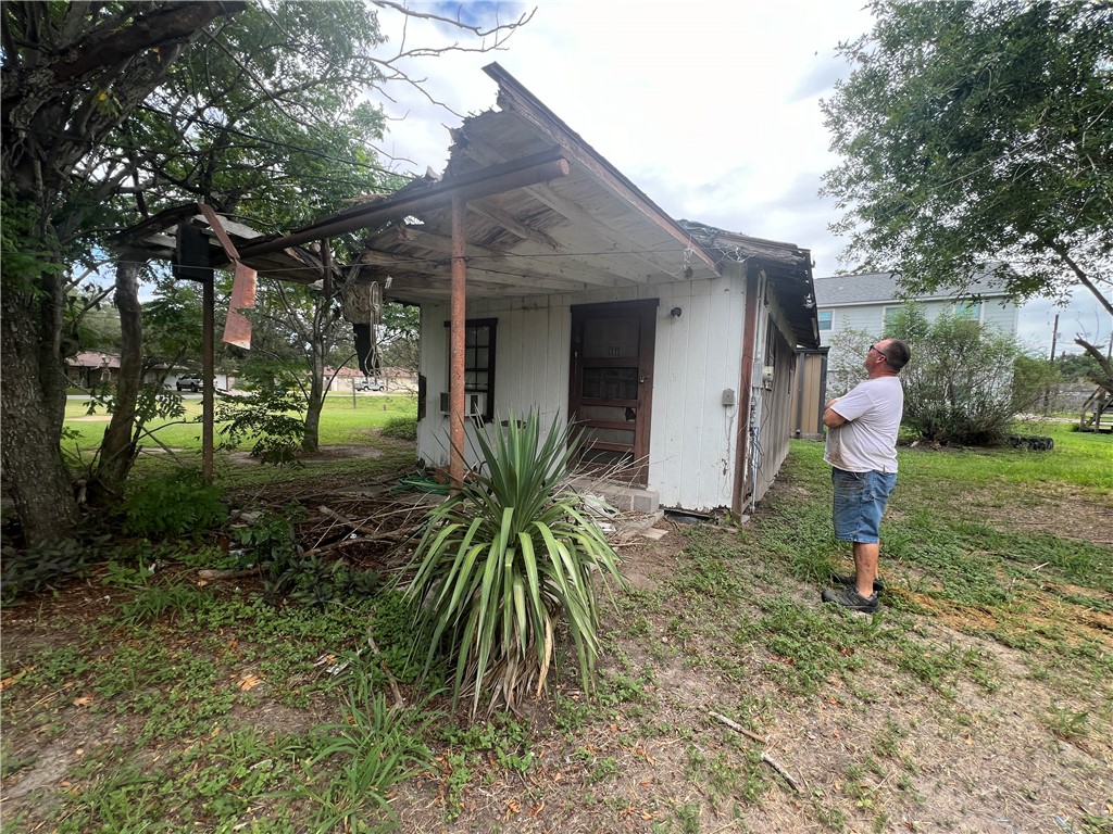 107 Gallia St Property Photo 3