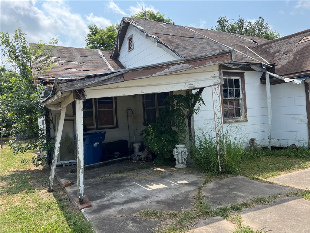 107 Gallia St Property Photo 6