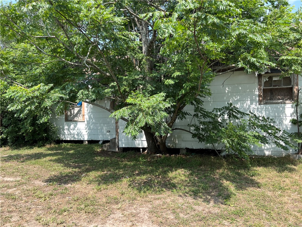 107 Gallia St Property Photo 8