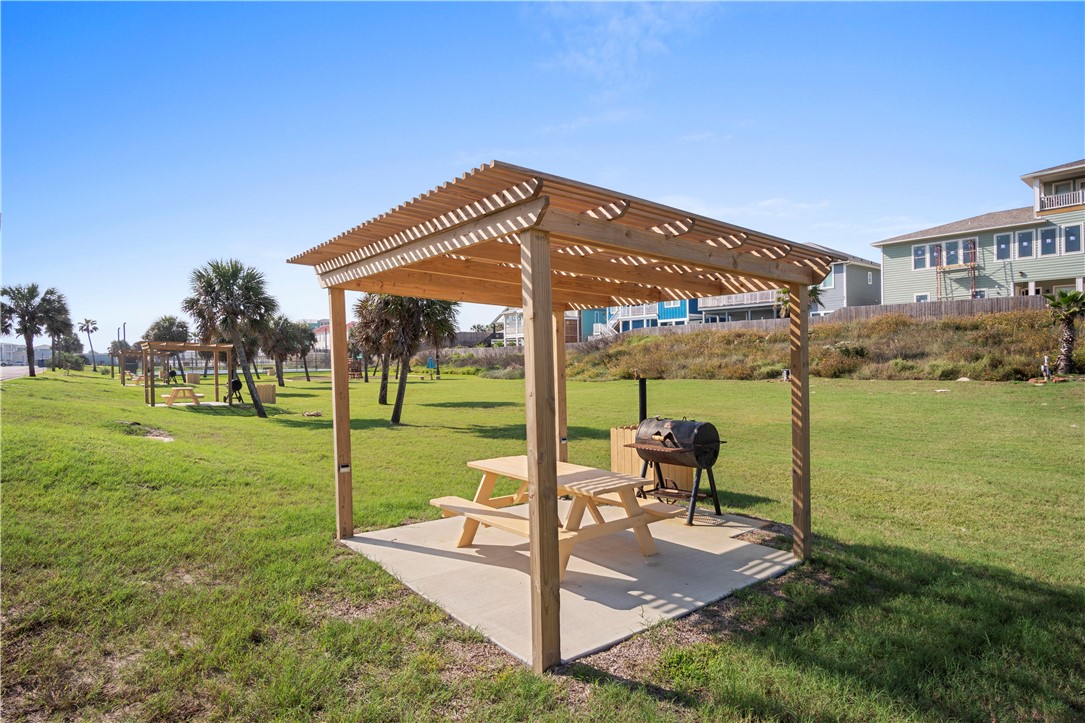 700 Island Retreat Road 14 Property Photo 9