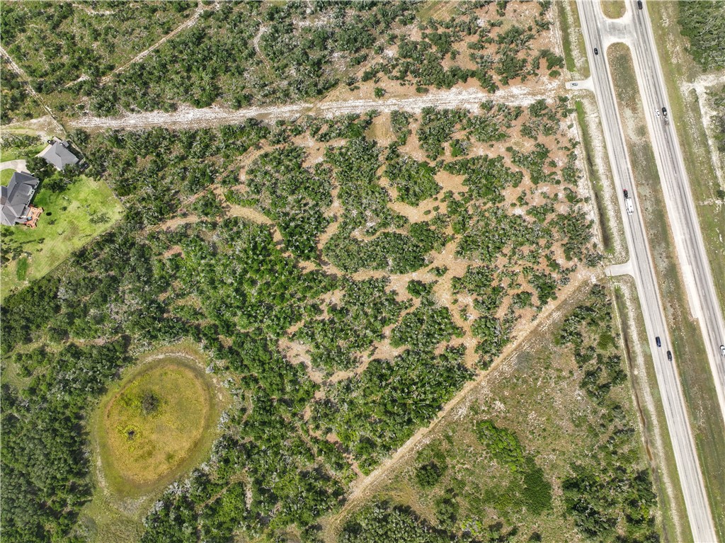 704 State Highway 35 Hwy Property Photo 16
