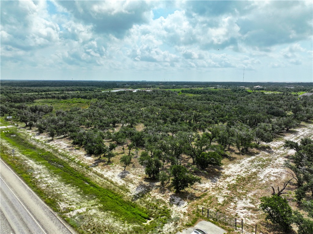 704 State Highway 35 Hwy Property Photo 31