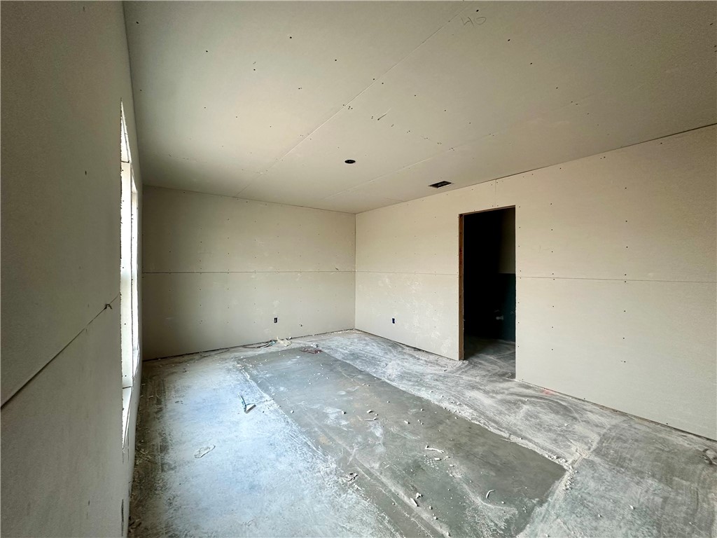 3501 Rebecca Dr Property Photo 4