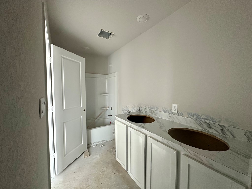 3606 Perry Property Photo 9
