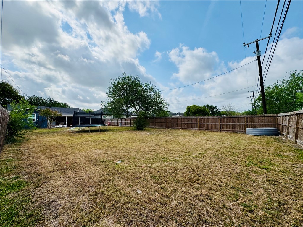 1505 Main Dr Property Photo 25